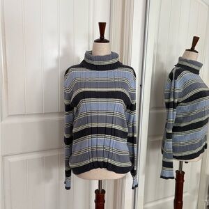 Liz Claiborne Ribbed Knit Sweater in Blue and Cream